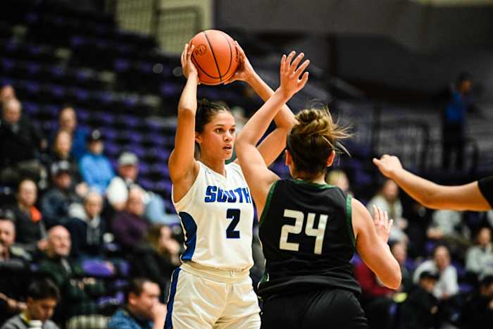 South Medford West Salem 6A Oregon girls basketball quarterfinal Naji Saker -19